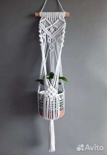 Кашпо для цветов подвесное