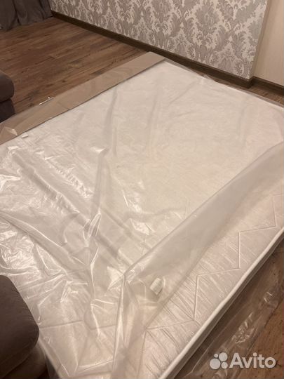 Матрас 180х200 бу