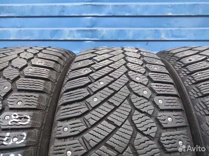 Continental Conti4x4IceContact 235/55 R17 103H