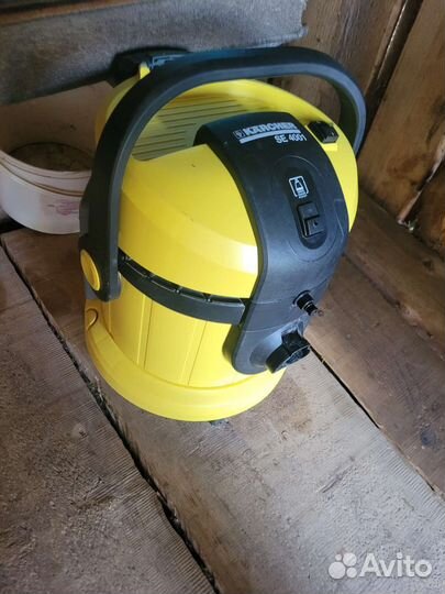 Моющий пылесос karcher