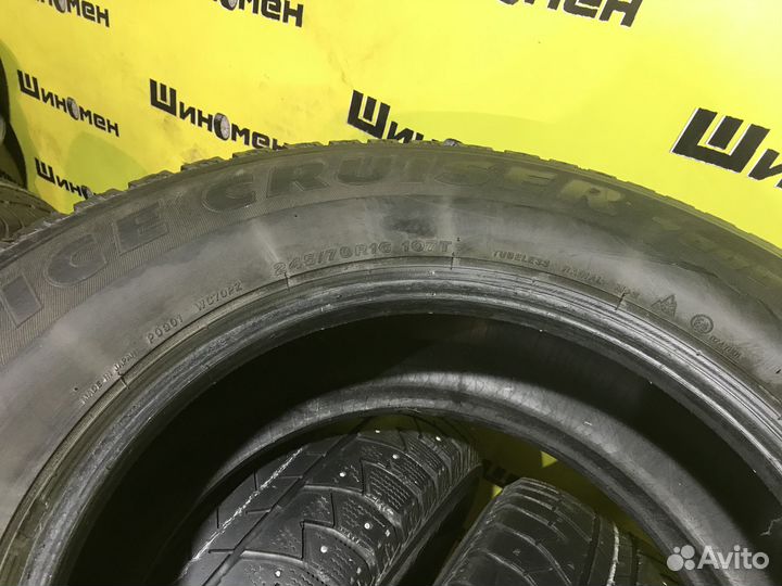 Bridgestone Ice Cruiser 7000 245/70 R16