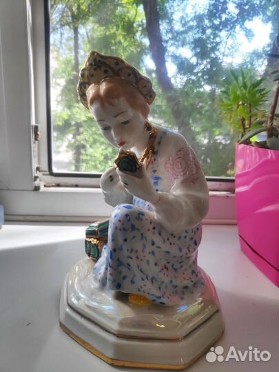 Фарфоровая статуэтка. СССР