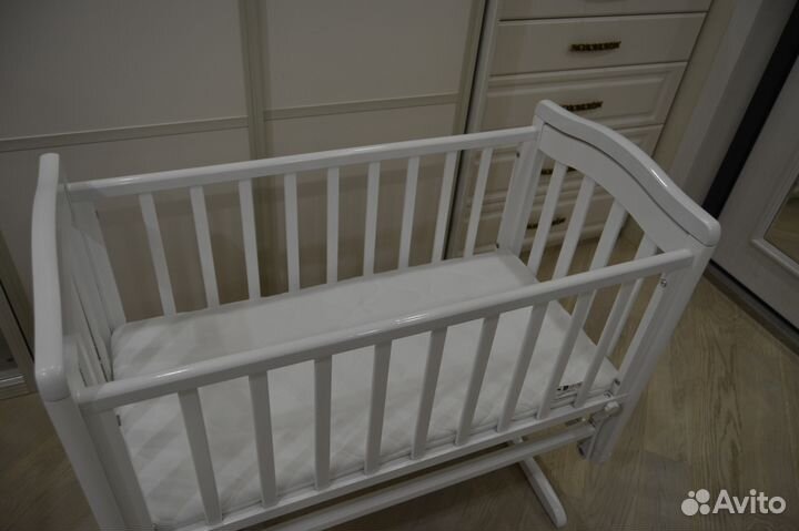 Кроватка-люлька