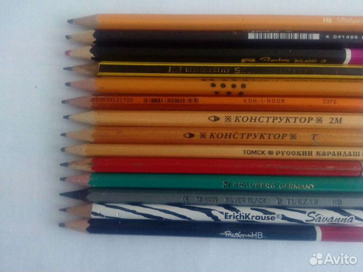Карандаши простые чернографитные