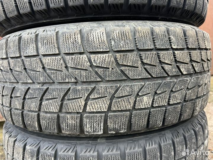 Bridgestone Blizzak WS-60 215/65 R15 96R