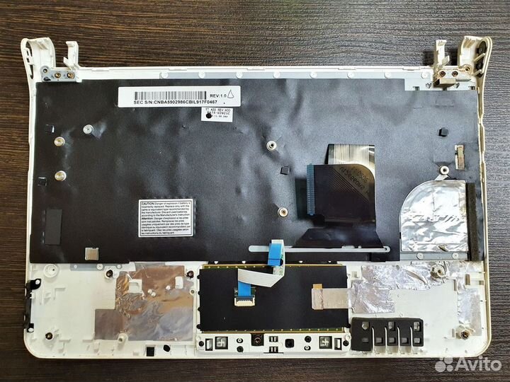 Запчасти и комплектующие на Samsung NP-NC110