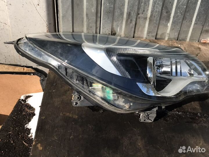 Фары Opel Insignia (2013-2017) ксенон