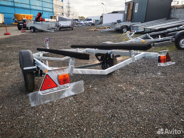 Прицеп лодочный до 5,2 метров Русич 550