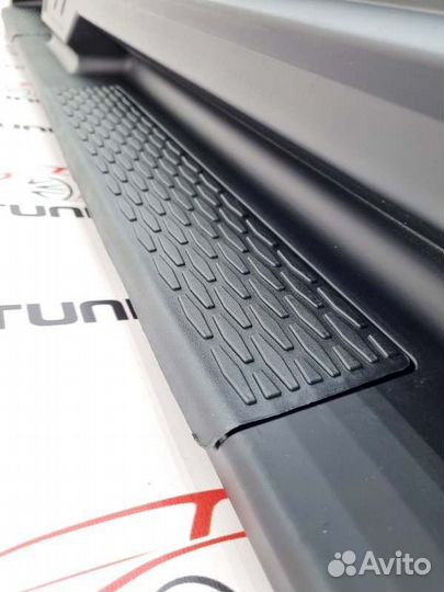 Пороги KIA Sportage 10-15 гг черные