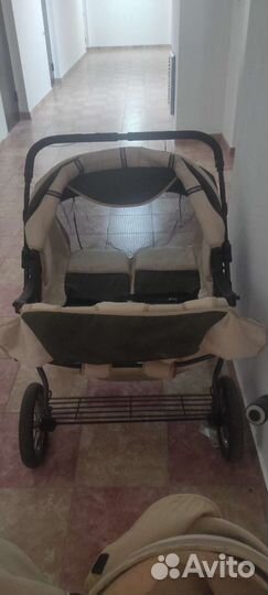 Коляска для двойни