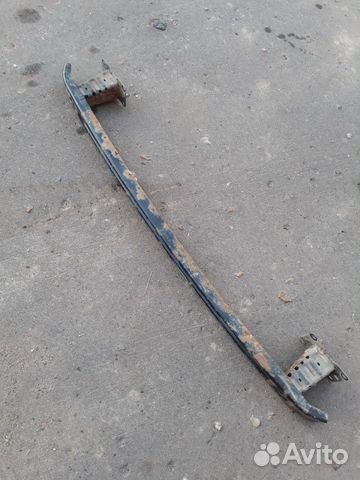 Усилитель переднего бампера нижний peugeot 407