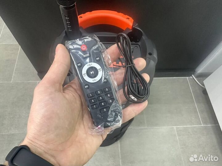 Блютуз колонка большая Новая