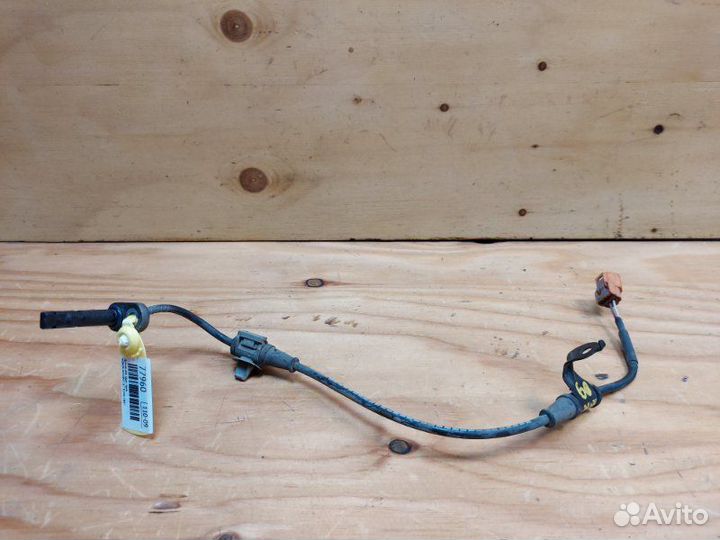 Датчик ABS прав. зад. honda accord