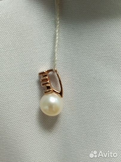 Подвеска с синтетическим камнем Золото