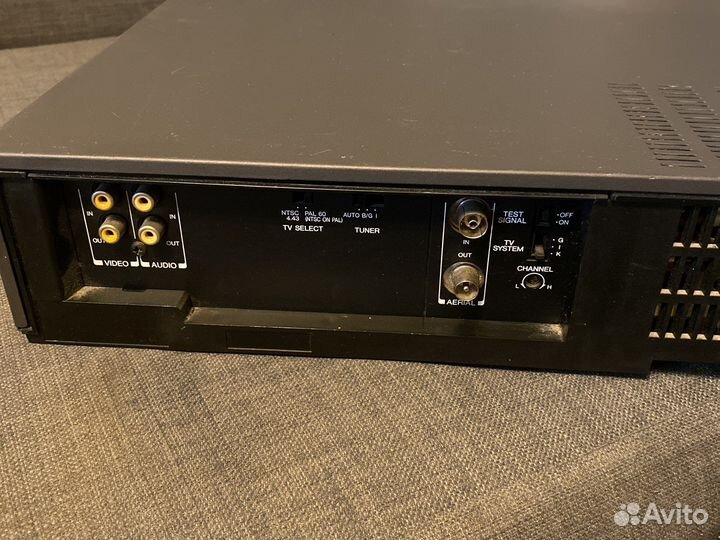 Видеомагнитофон Toshiba Japan