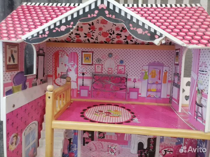 Домик кукольный