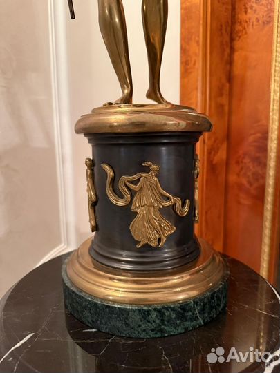 Бронзовая статуэтка