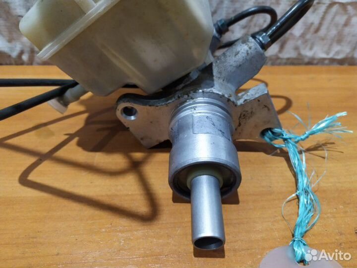 Главный тормозной цилиндр Land Rover Range Rover