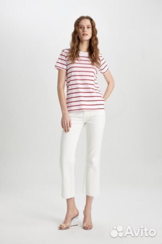 Футболка Modis 42