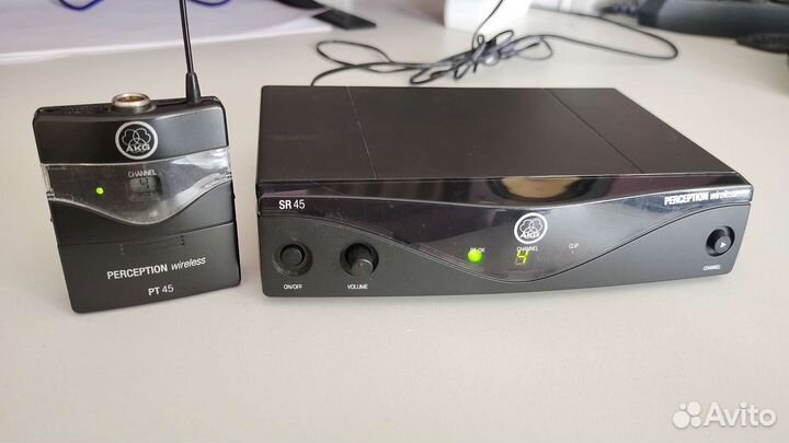 Радиосистема AKG SR45 (б.у.)