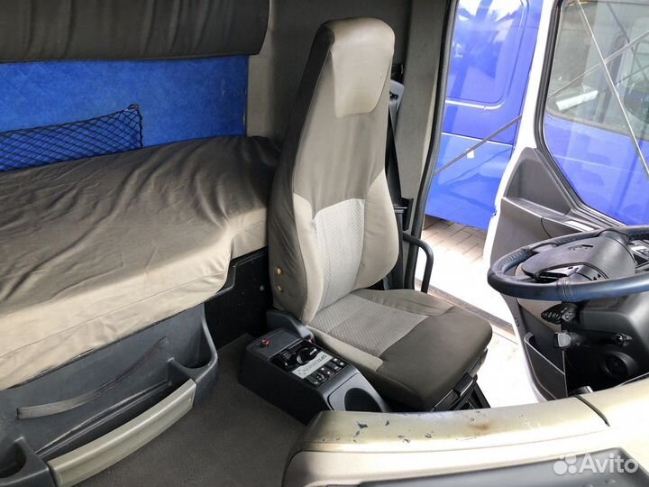 Сиденье водительское пневматическое