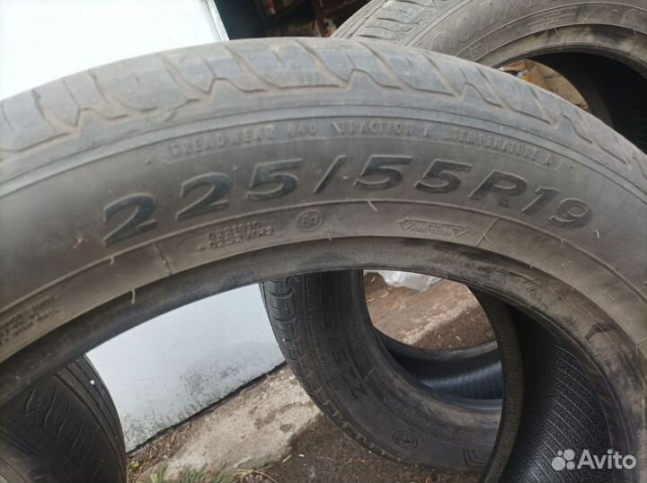 Goodyear EfficientGrip Performance SUV 225/55 R19