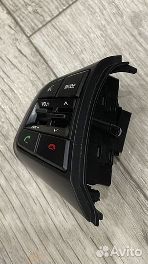 Кнопки управления магнитолой Hyundai Creta