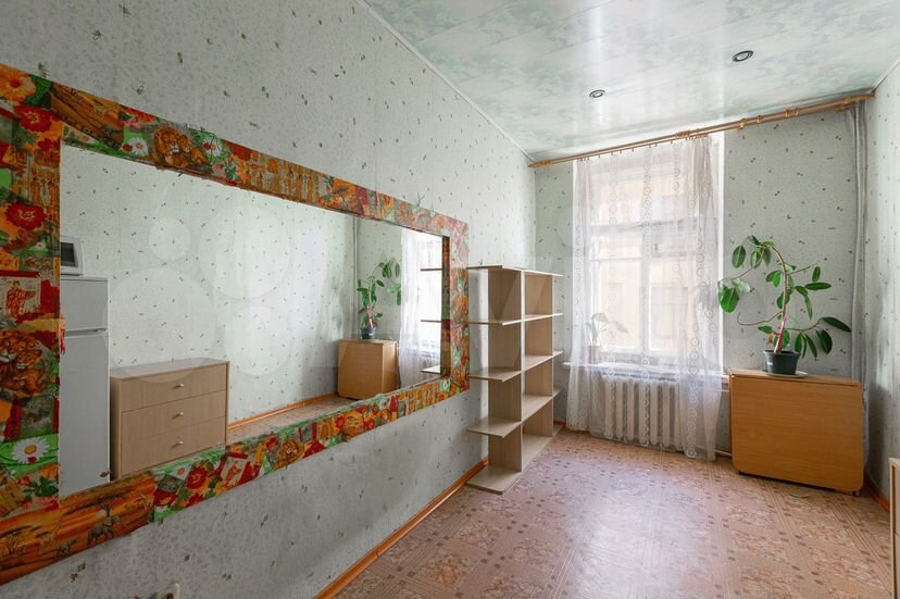 5-к. квартира, 100 м², 4/6 эт.