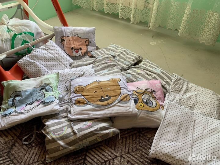 Бортики в кроватку