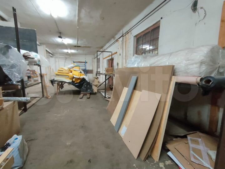 Производственный склад, 328.9 м²