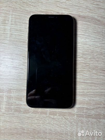 iPhone Xs, 64 ГБ