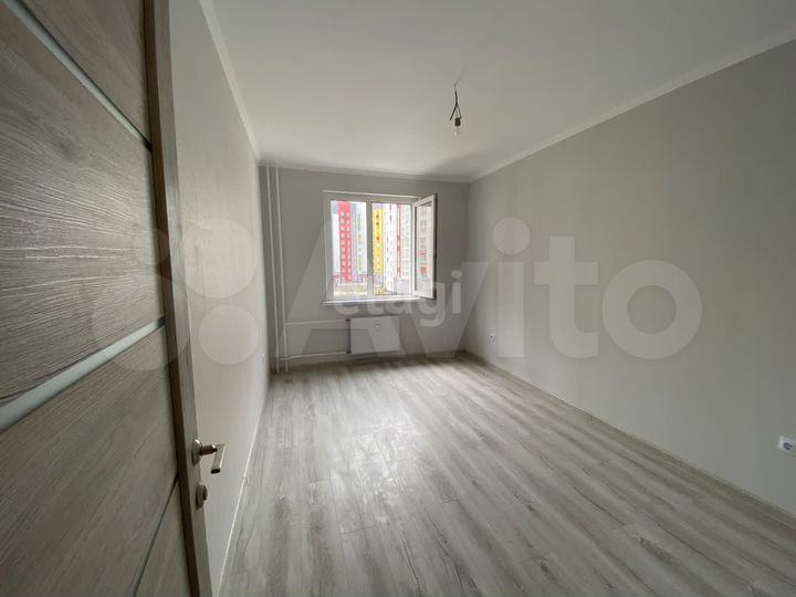 1-к. квартира, 38 м², 3/10 эт.