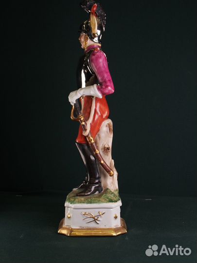 Коллекционная фигурка солдата. Европа