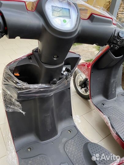 Электроскутер для пожилых людей / инвалидов