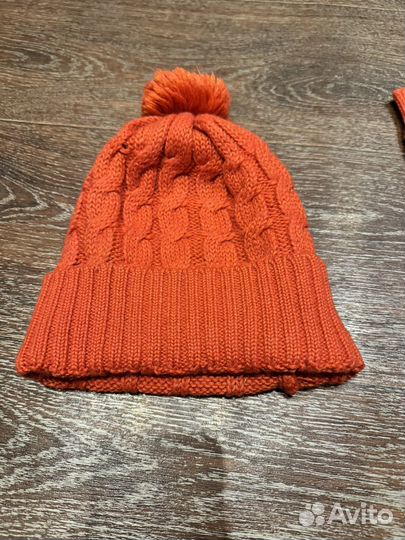 Комплект : шапка и перчатки