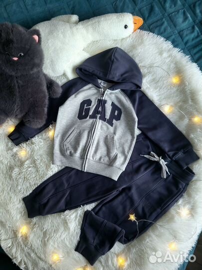 Спортивный костюм Gap детский 92 104 110