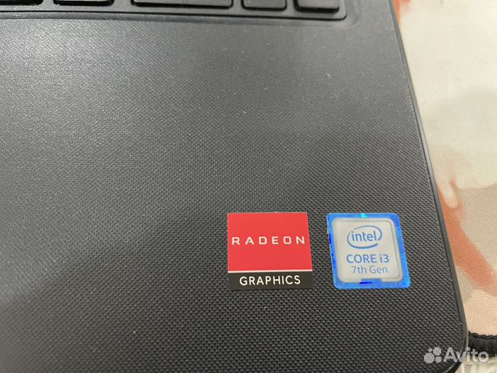 Ноутбук dell inspiron