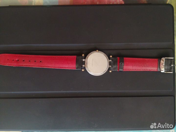 Часы наручные женские