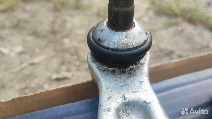 Рычаги тяги задние BMW E60