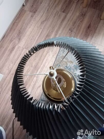 Лампа настольная