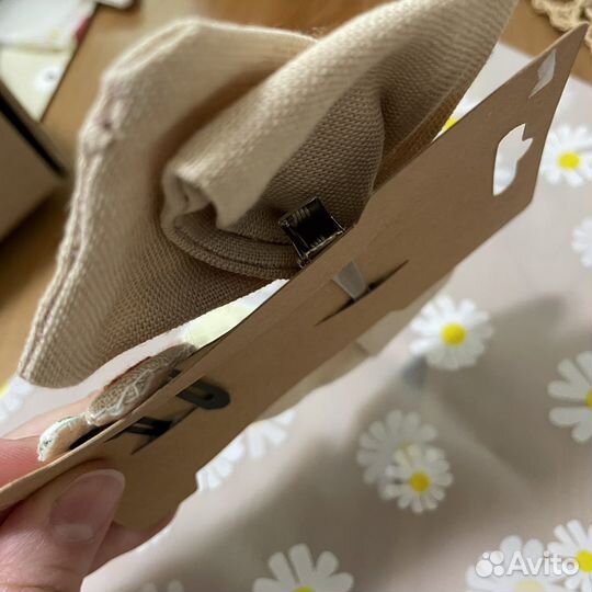 Набор бант для волос и заколки с вышивкой