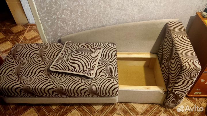 Тахта, кровать раскладная, хорошее состояние, бу