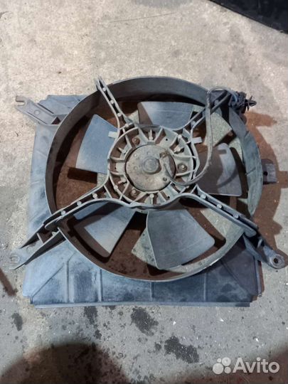 Вентилятор охлаждения радиатора Kia rio 1