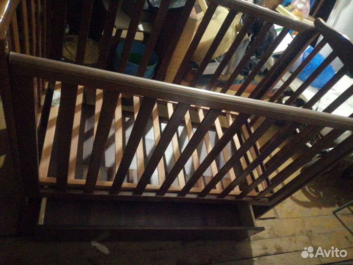 Детская кроватка