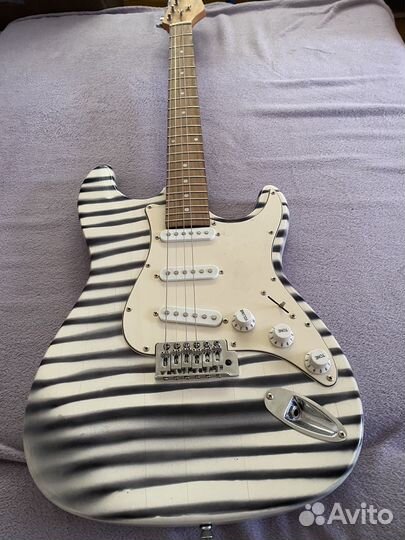 Акустическая гитара