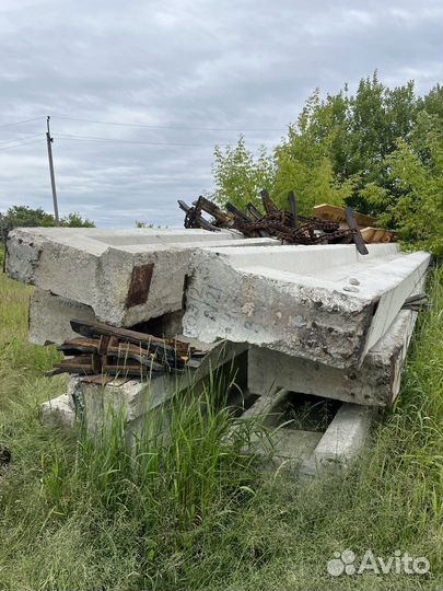 Ригеля 12 метров