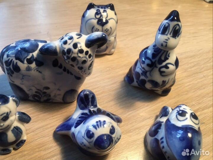 Фарфоровые статуэтки гжель