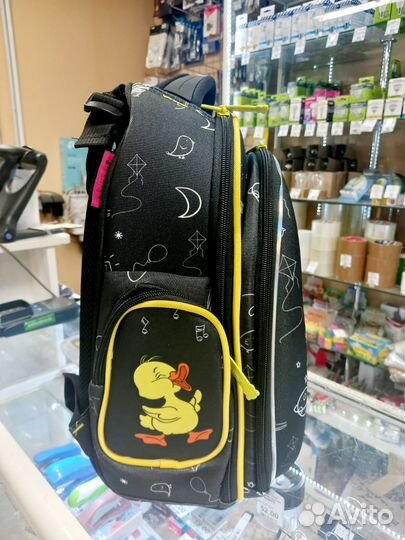 Рюкзак школьный для девочки новый