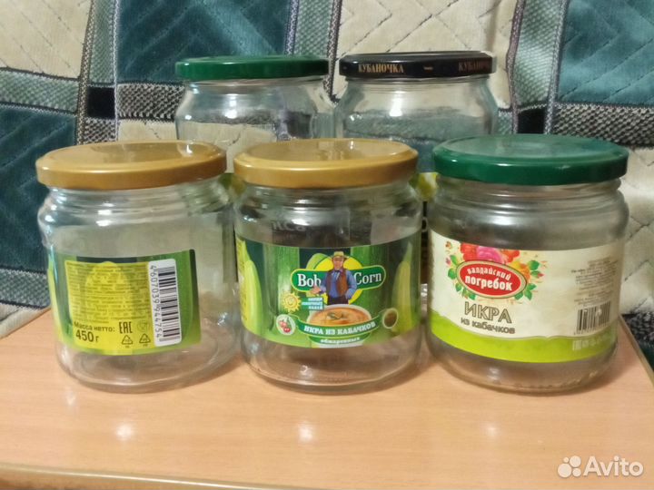 Банки 0,7. 0,5.0,45 Стеклянные с винтовой крышкой