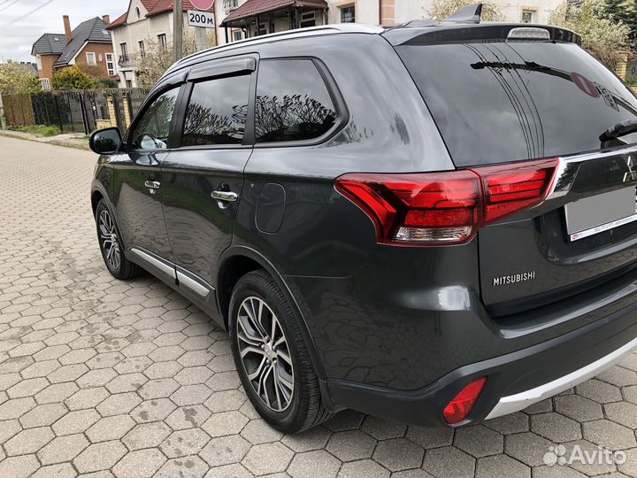 Mitsubishi Outlander 2.0 CVT, 2017, 143 199 км
